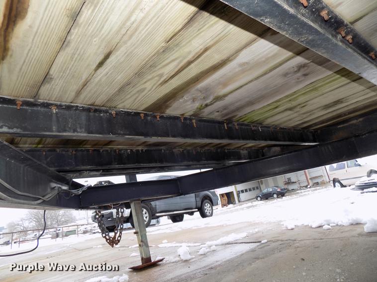 image for item DE7558 1999 Fastline utility trailer