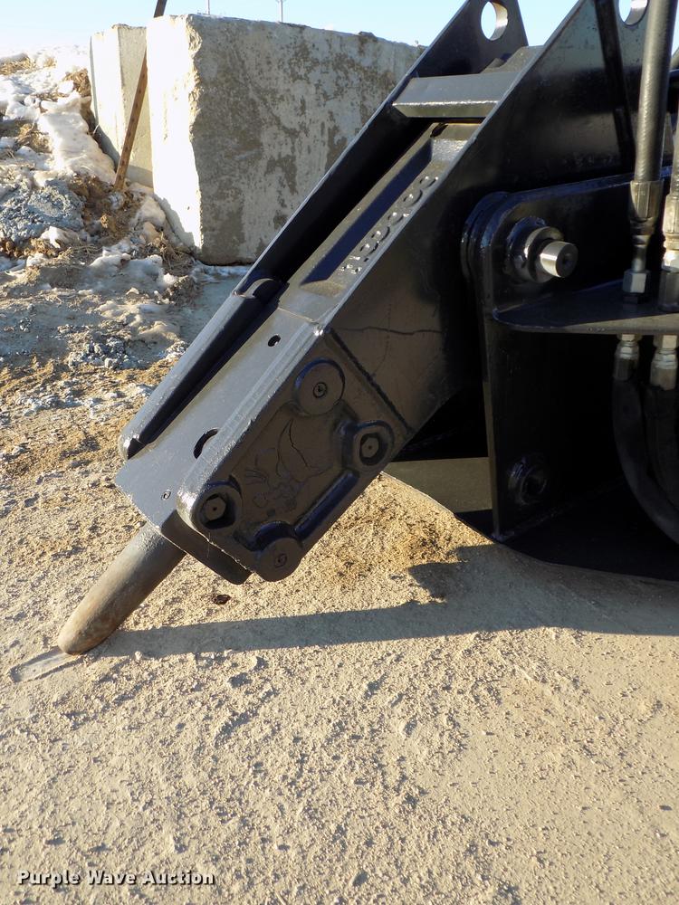 image for item DE7577 Bobcat 2500 breaker