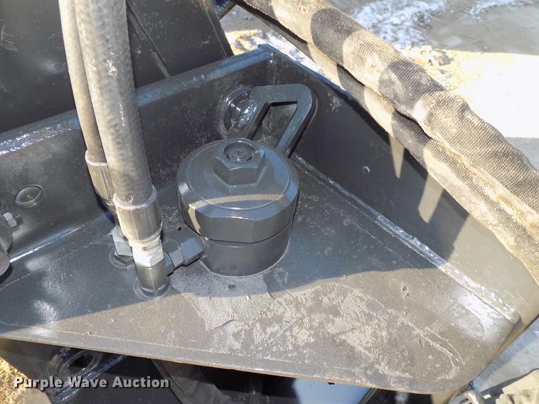 image for item DE7577 Bobcat 2500 breaker