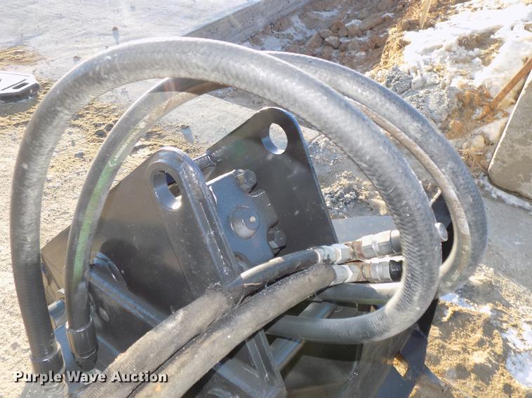 image for item DE7577 Bobcat 2500 breaker