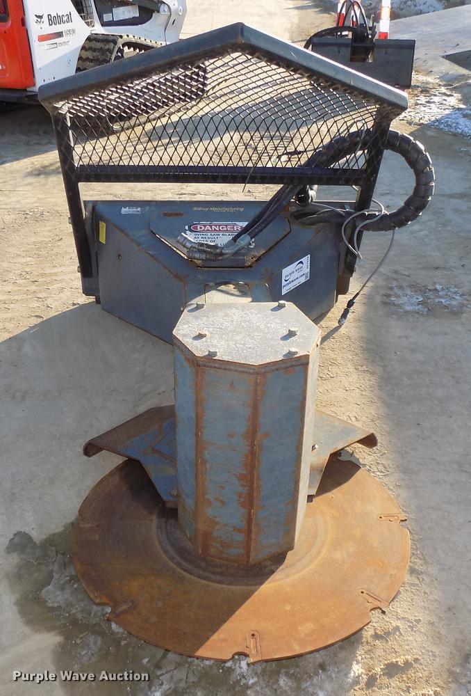 image for item DE7578 2014 Bobcat Landshark TTS12UN skid steer tree saw