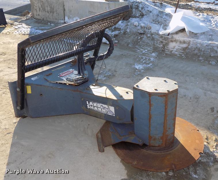 image for item DE7578 2014 Bobcat Landshark TTS12UN skid steer tree saw