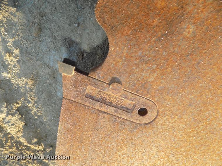 image for item DE7578 2014 Bobcat Landshark TTS12UN skid steer tree saw