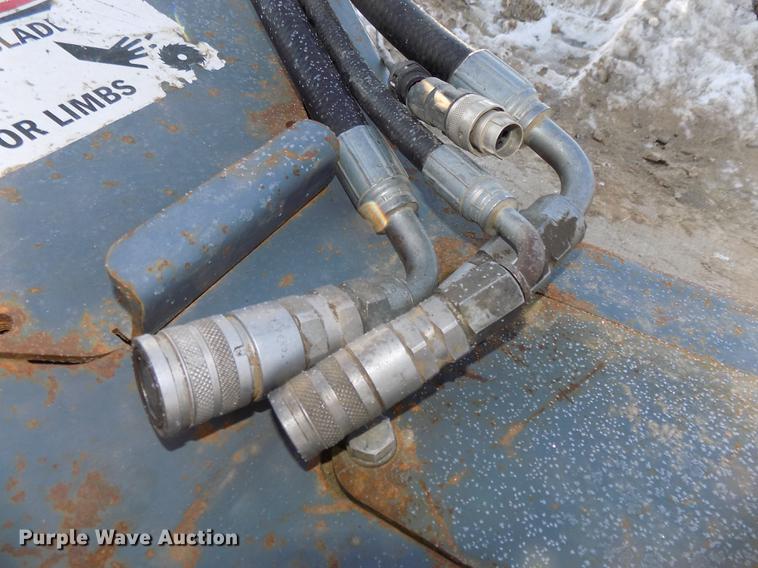 image for item DE7578 2014 Bobcat Landshark TTS12UN skid steer tree saw