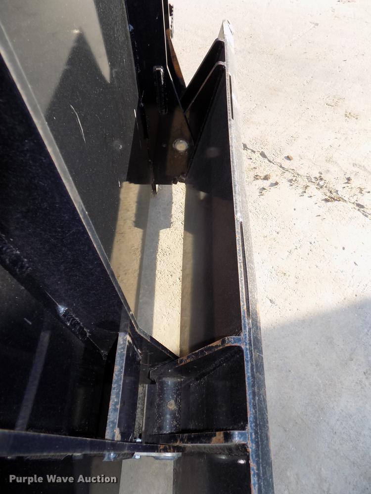 image for item DE7586 Big Dump skid steer hopper