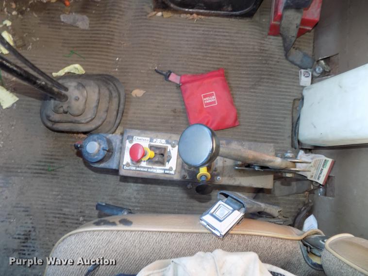 image for item DE7591 1988 Ford LT8000 dump truck