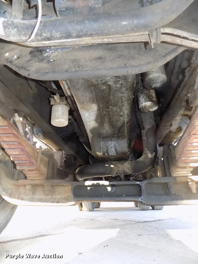 image for item DE7591 1988 Ford LT8000 dump truck