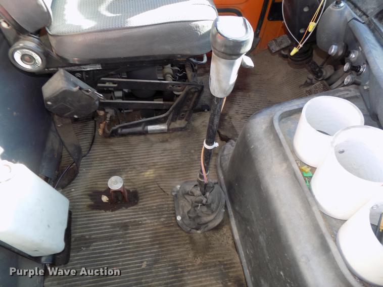 image for item DE7592 1986 Ford LNT9000 semi truck