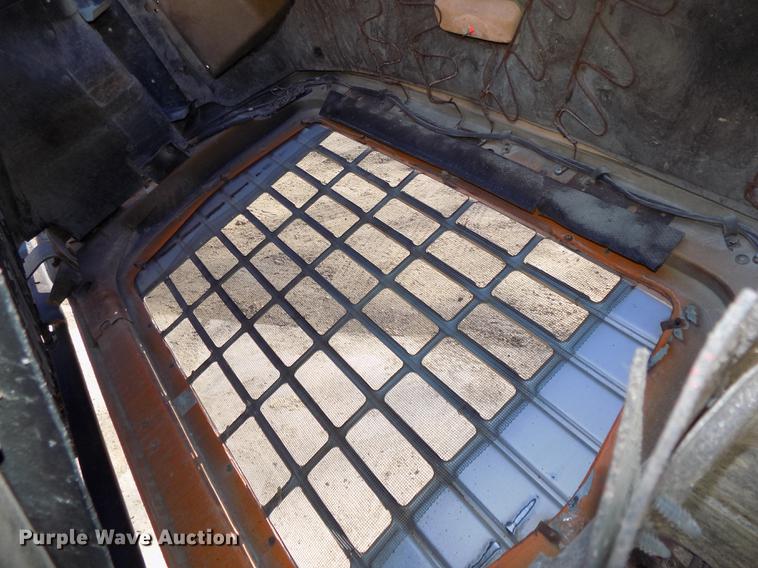 image for item DE7592 1986 Ford LNT9000 semi truck