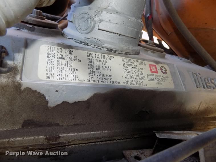 image for item DE7592 1986 Ford LNT9000 semi truck