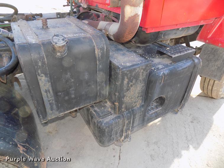 image for item DE7592 1986 Ford LNT9000 semi truck