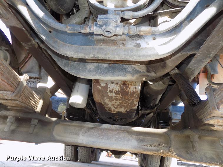 image for item DE7592 1986 Ford LNT9000 semi truck