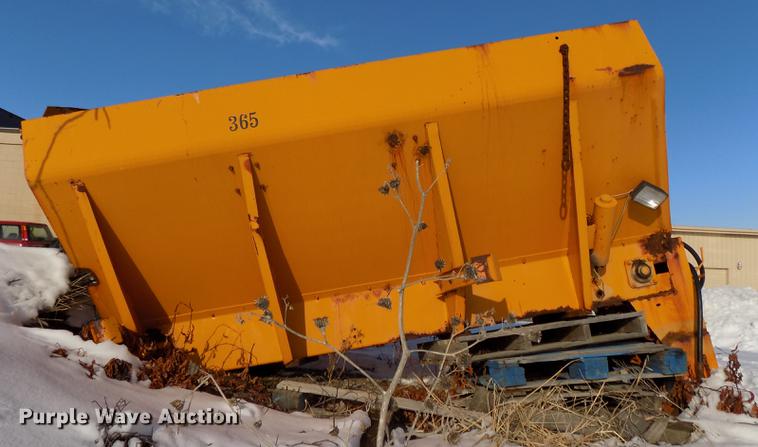 image for item DE7602 Spreader