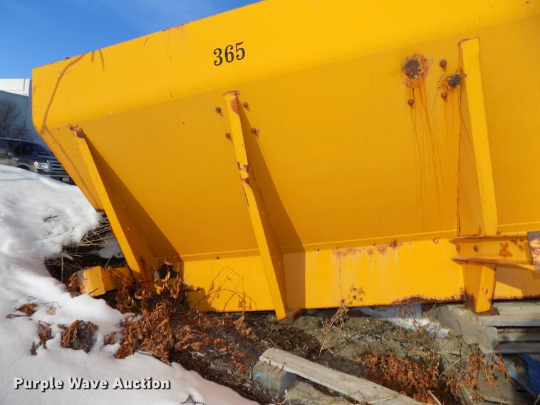 image for item DE7602 Spreader