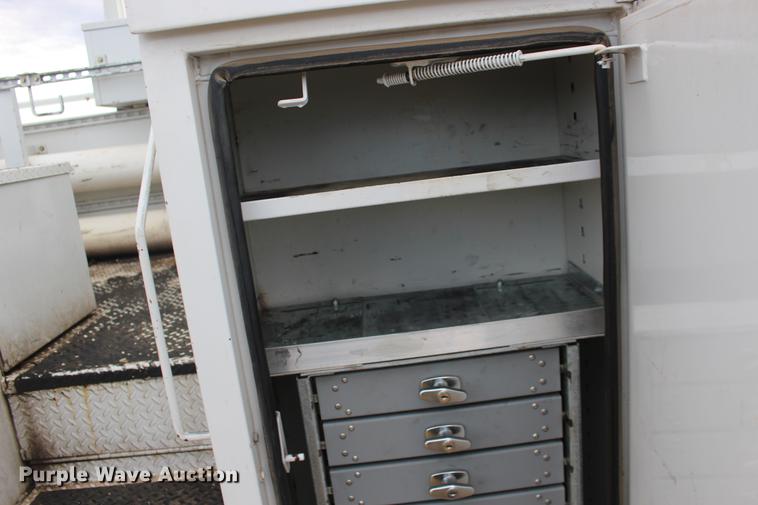 image for item DE8784 2013 Freightliner Business Class M2 bucket truck