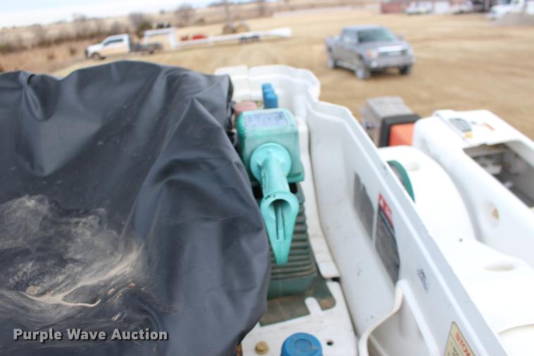 image for item DE8784 2013 Freightliner Business Class M2 bucket truck