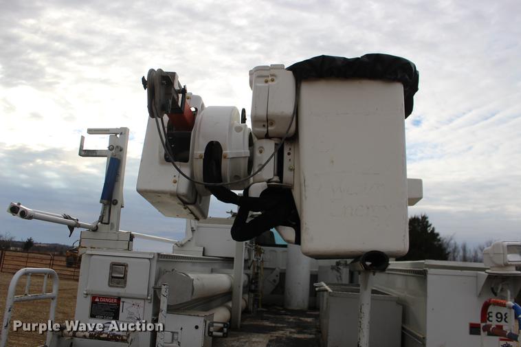 image for item DE8784 2013 Freightliner Business Class M2 bucket truck