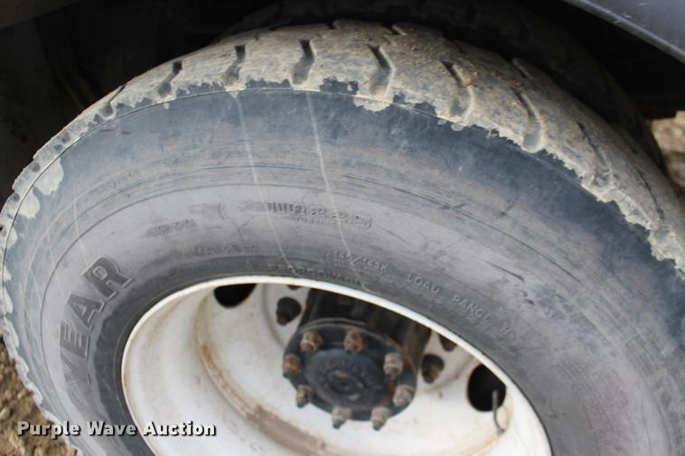 image for item DE8784 2013 Freightliner Business Class M2 bucket truck