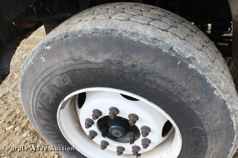 image for item DE8784 2013 Freightliner Business Class M2 bucket truck