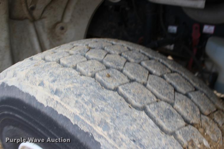 image for item DE8784 2013 Freightliner Business Class M2 bucket truck