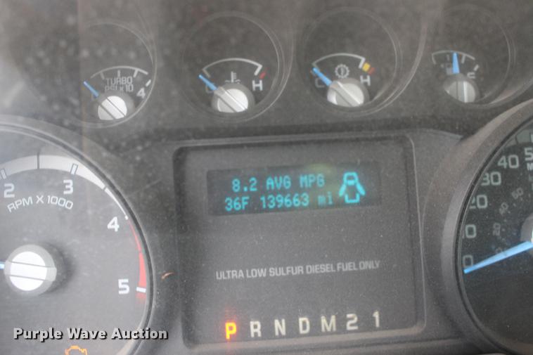 image for item DE8785 2011 Ford F550 Super Duty bucket truck