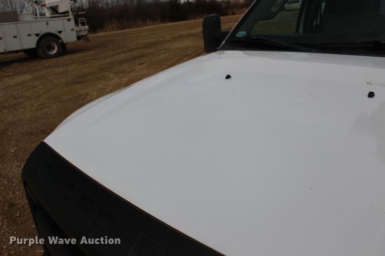 image for item DE8785 2011 Ford F550 Super Duty bucket truck