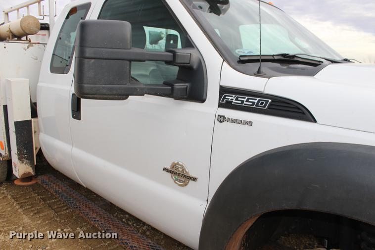 image for item DE8785 2011 Ford F550 Super Duty bucket truck