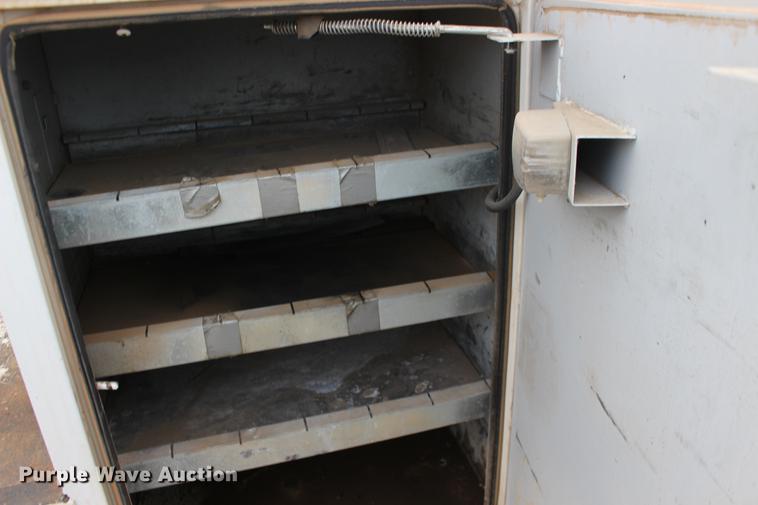 image for item DE8785 2011 Ford F550 Super Duty bucket truck