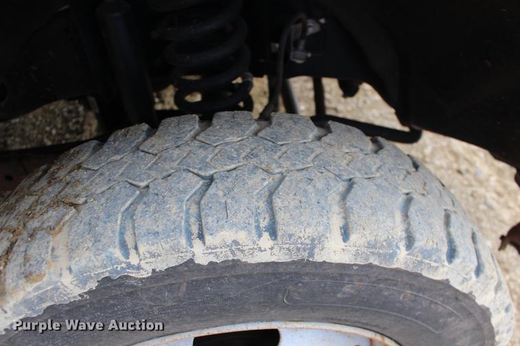 image for item DE8785 2011 Ford F550 Super Duty bucket truck