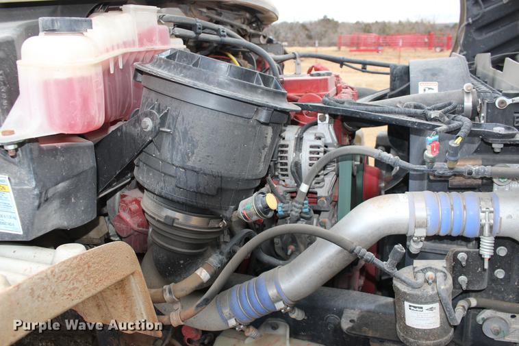 image for item DE8786 2013 Freightliner M2 106 bucket truck