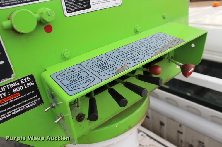 image for item DE8786 2013 Freightliner M2 106 bucket truck