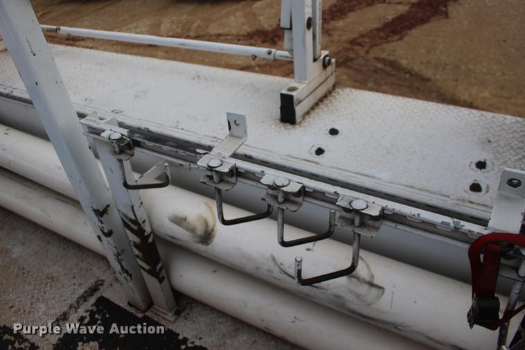 image for item DE8786 2013 Freightliner M2 106 bucket truck