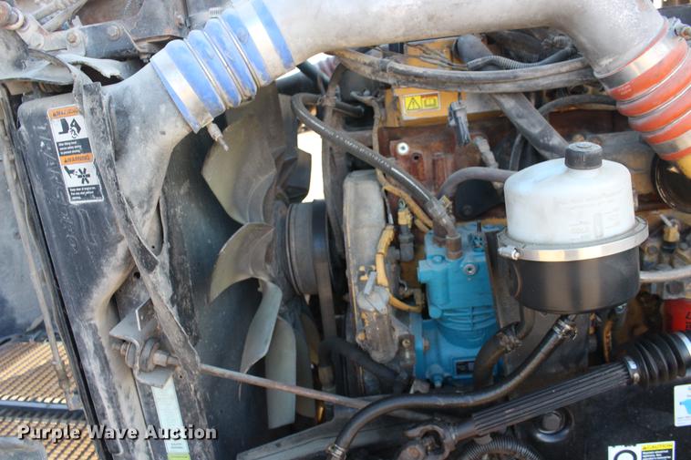 image for item DE8798 2007 Kenworth T600B semi truck