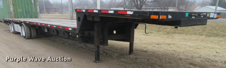 image for item DE8806 2009 Transcraft DTL-2100 drop deck trailer