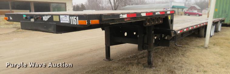 image for item DE8806 2009 Transcraft DTL-2100 drop deck trailer