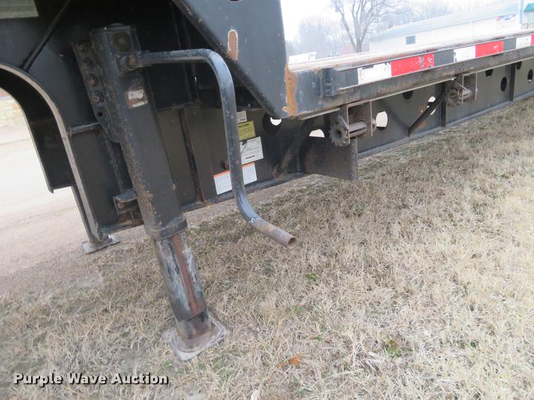 image for item DE8806 2009 Transcraft DTL-2100 drop deck trailer
