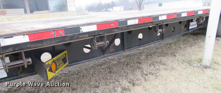 image for item DE8806 2009 Transcraft DTL-2100 drop deck trailer