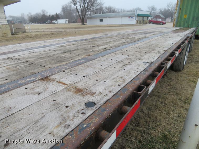 image for item DE8806 2009 Transcraft DTL-2100 drop deck trailer