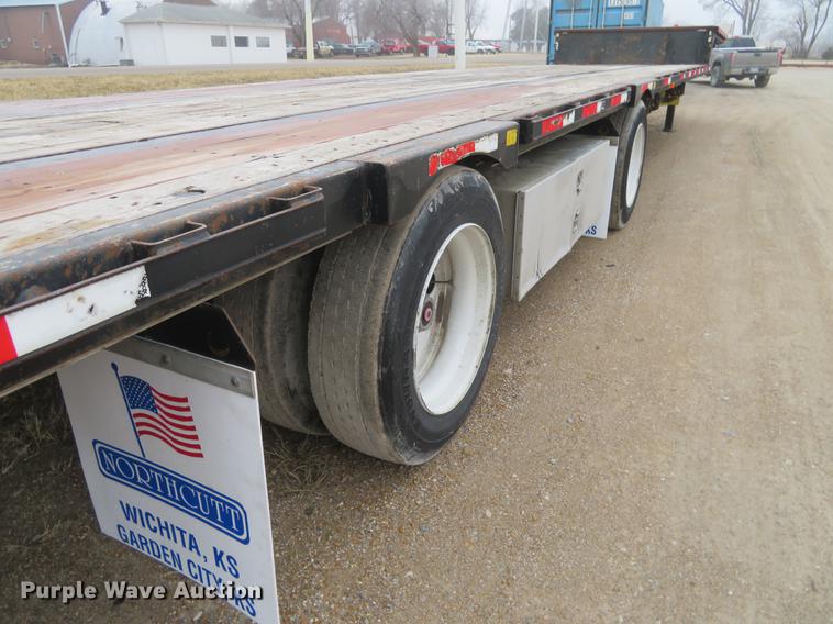 image for item DE8806 2009 Transcraft DTL-2100 drop deck trailer