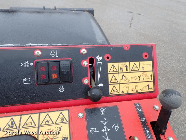 image for item DF1000 Toro Dingo TX-525 compact utility loader