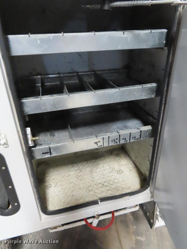 image for item DF1346 2014 Dodge Ram 5500 bucket truck