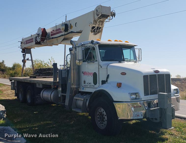 image for item DF2487 2002 Peterbilt 330 crane truck