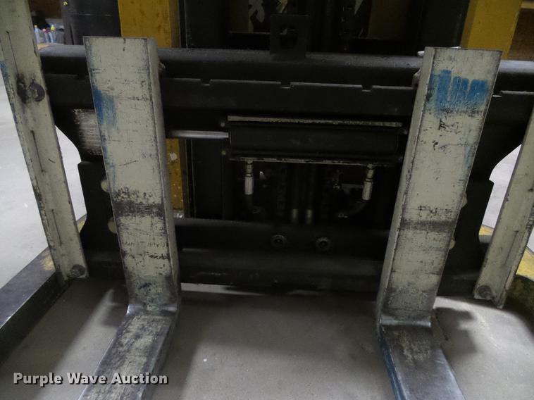 image for item DF2940 Yale MSW030SCN forklift