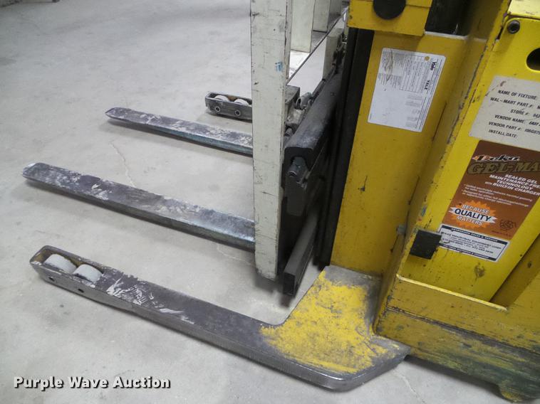 image for item DF2940 Yale MSW030SCN forklift