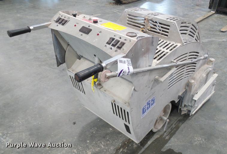 image for item DF7085 Soff Cut X4200 concrete saw