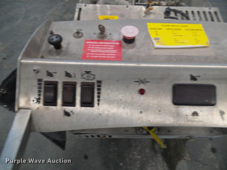 image for item DF7085 Soff Cut X4200 concrete saw