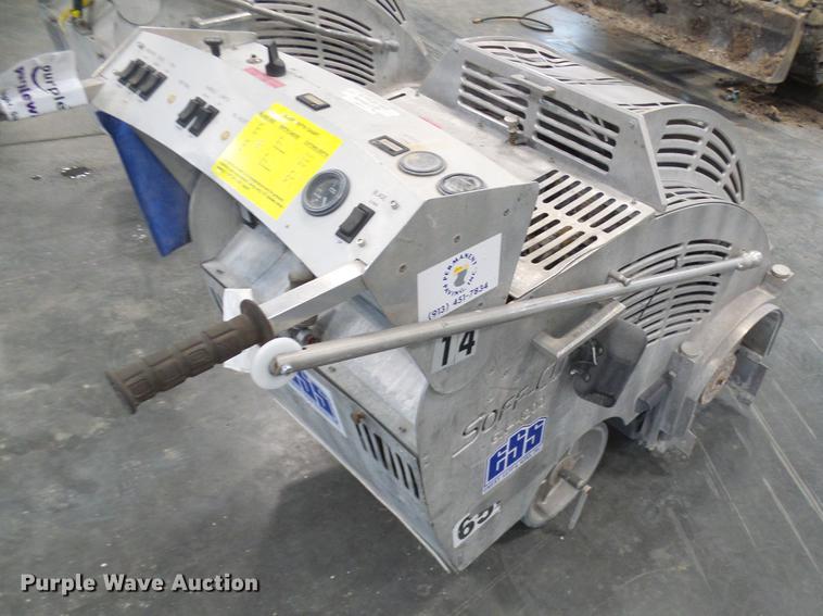 image for item DF7086 Soff Cut GX4200 concrete saw