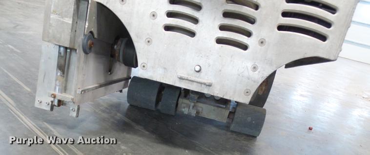 image for item DF7086 Soff Cut GX4200 concrete saw