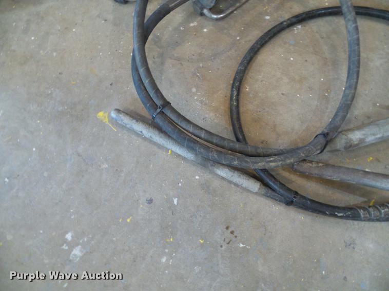 image for item DF7090 (3) concrete vibrators