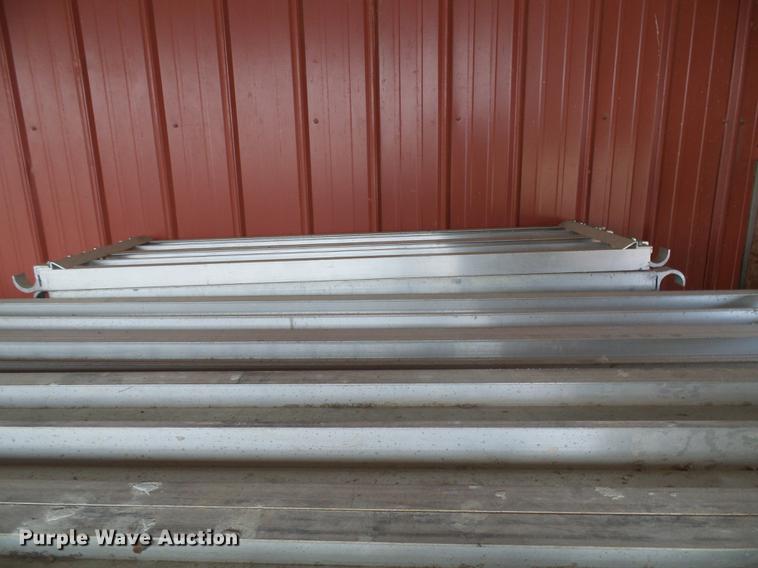 image for item DF7092 Universal Manufacturing scaffolding planks